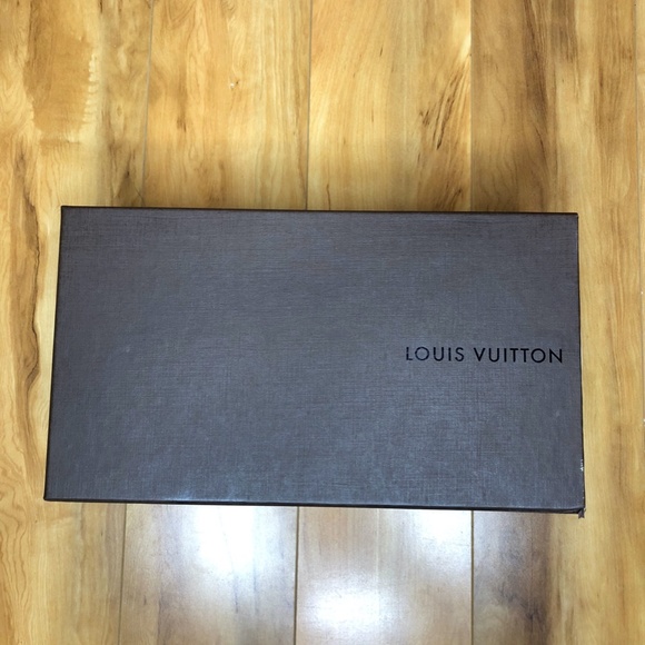 Louis Vuitton Brown Checkered Sandal - Picture 9 of 9